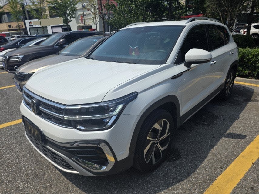2024 2024 immagine di auto