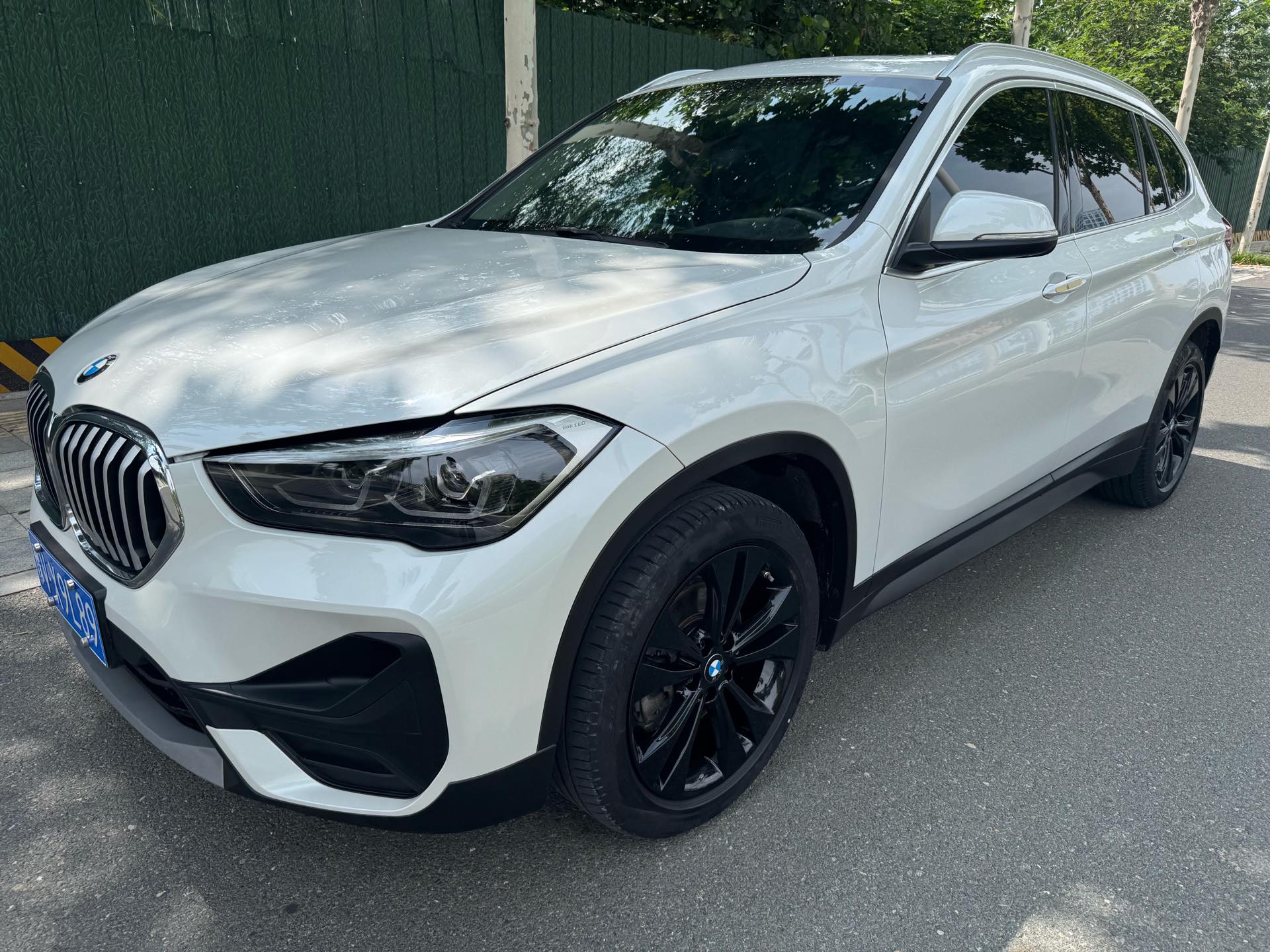 BMW X1 2021 car image 