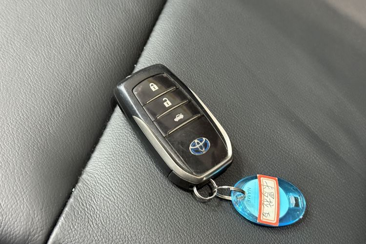 Toyota Corolla 2019 #14 Toyota Corolla 2019 car image #14