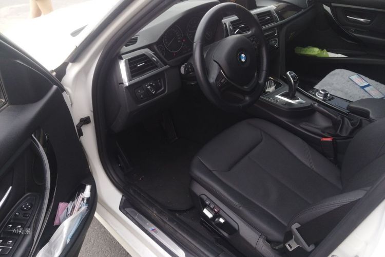 BMW 3 Series 2017 #18 BMW 3 Series 2017 car image #18