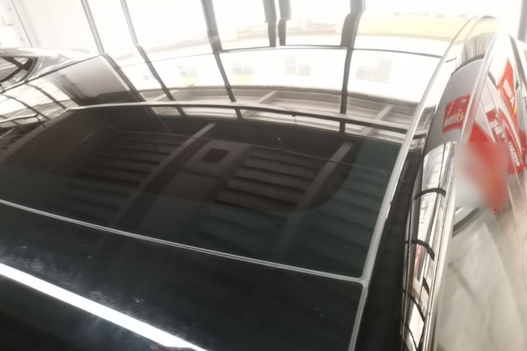 Tesla Model Y 2022 #25 Tesla Model Y 2022 car image #25