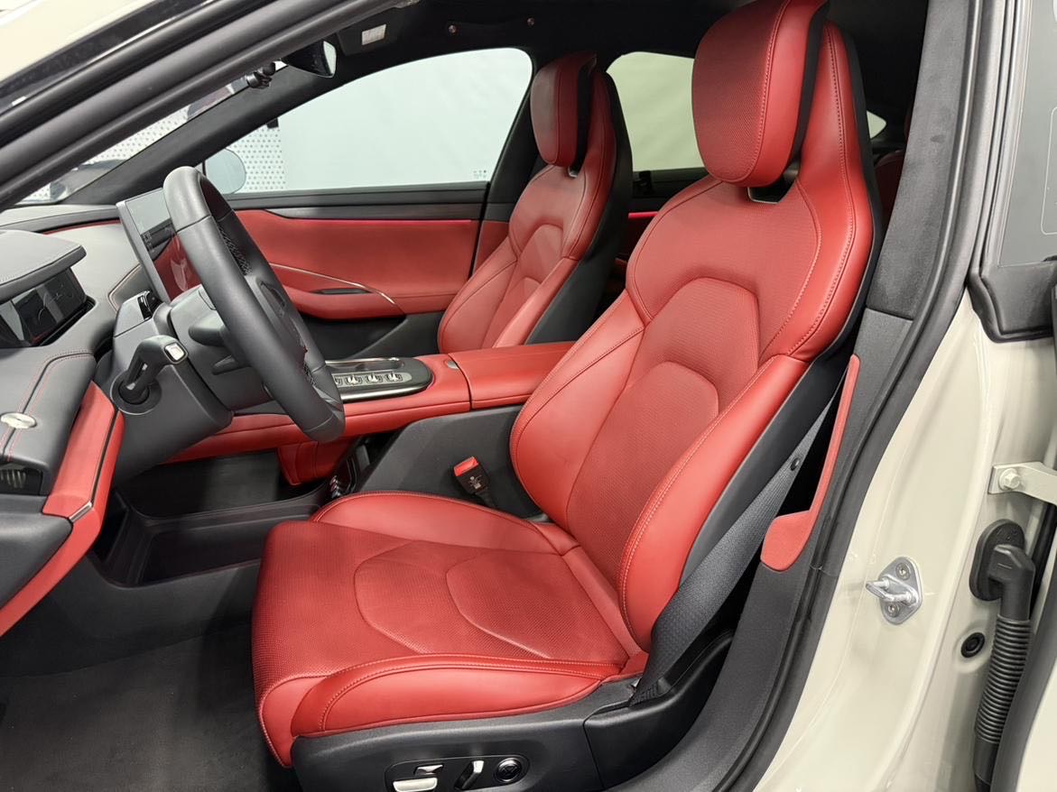 2024 immagine di auto #5