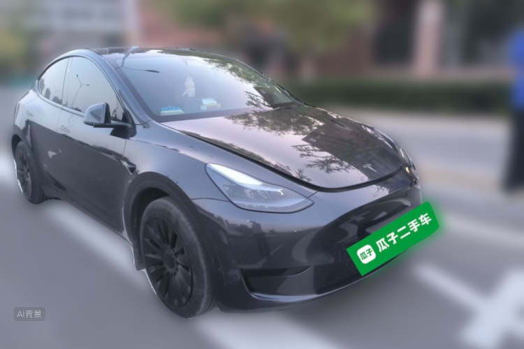 Tesla Model Y 2024 #4 Tesla Model Y 2024 immagine di auto #4