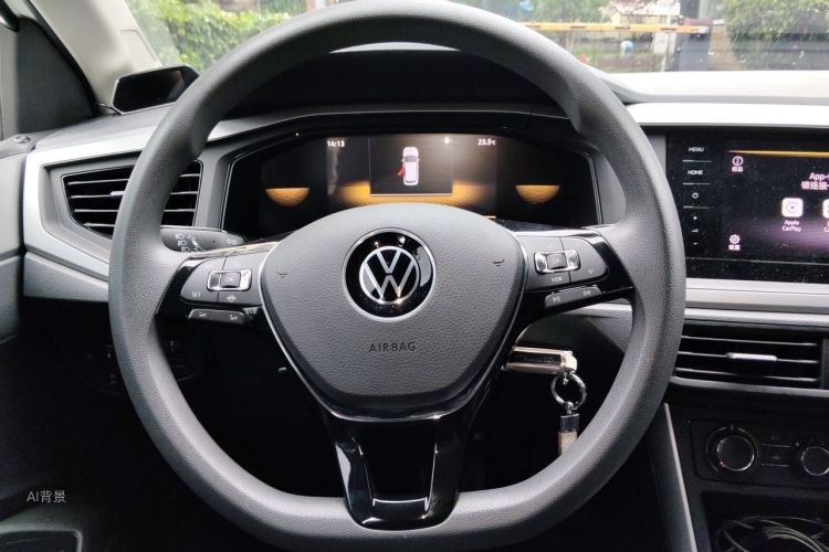 Volkswagen Polo 2024 car image #12
