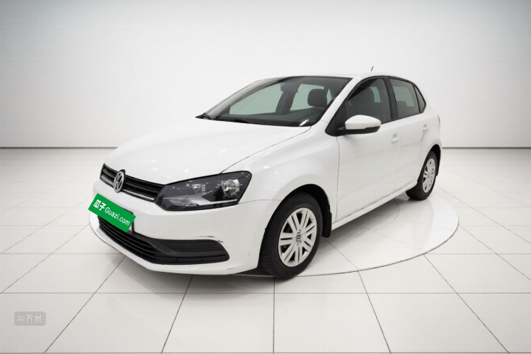 Volkswagen Polo 2019 car image #2
