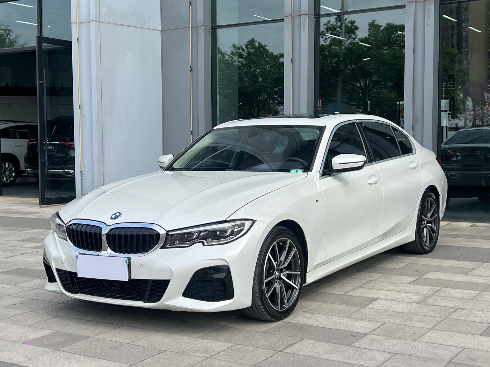 BMW 3 Series 2021 car image 