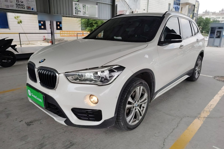 BMW X1 2018 #2 BMW X1 2018 car image #2