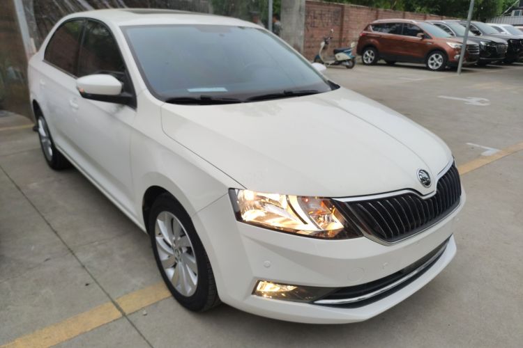 Skoda Rapid 2018 #4 Skoda Rapid 2018 image de voiture #4