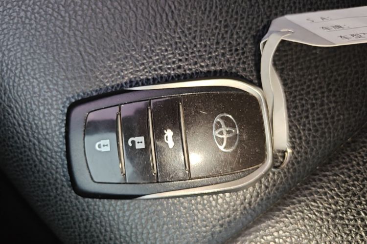 Toyota Corolla 2018 #9 Toyota Corolla 2018 car image #9