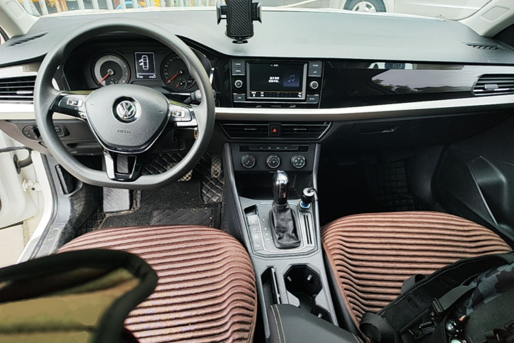 Volkswagen Lavida 2019 #10 Volkswagen Lavida 2019 car image #10