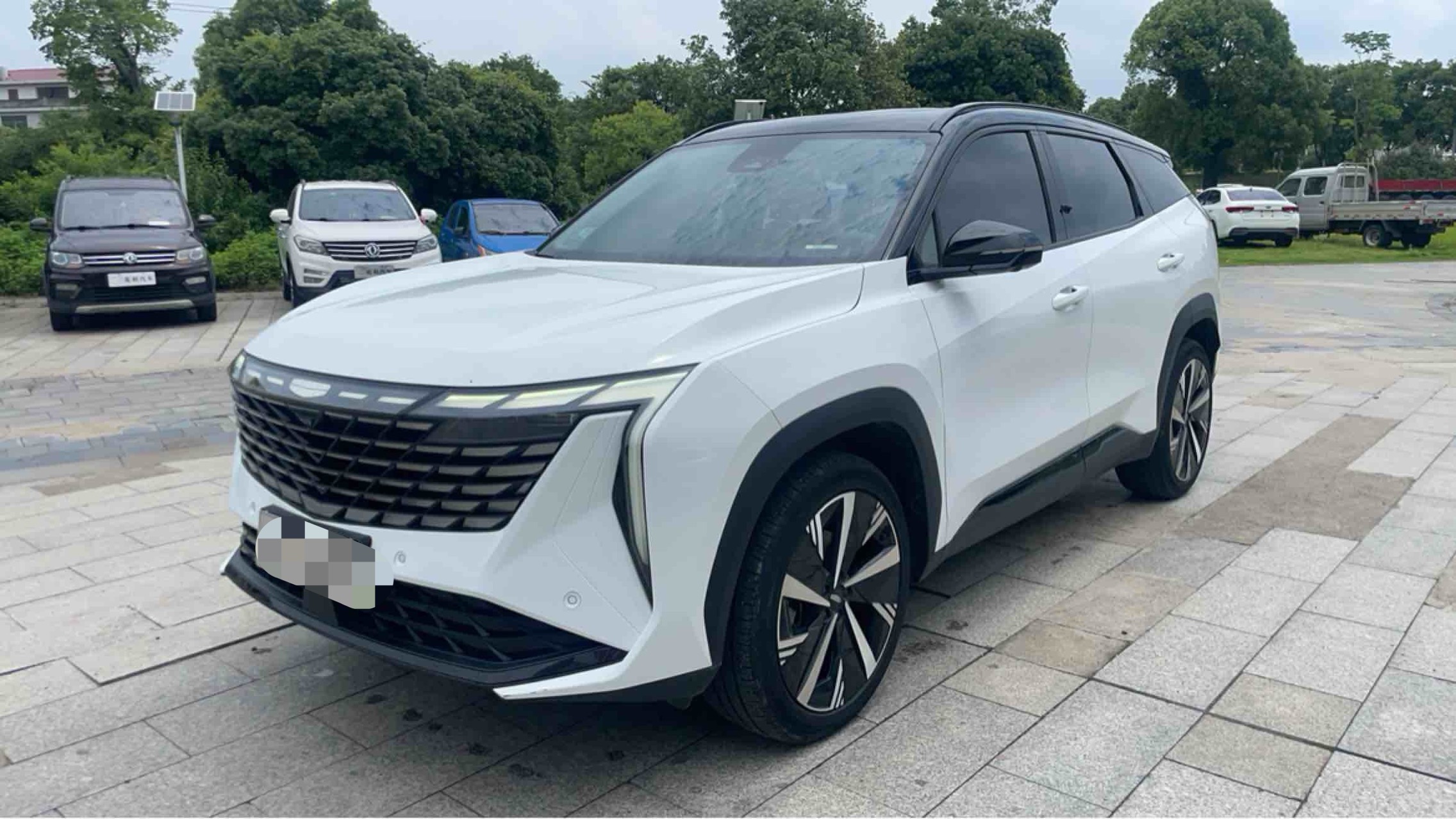 GEELY Boyue L 2023 GEELY Boyue L 2023 car image