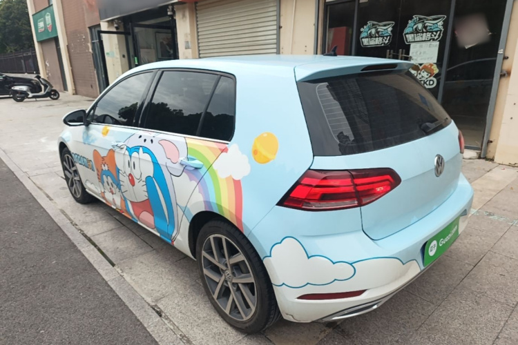 Volkswagen Golf 2020 car image #5