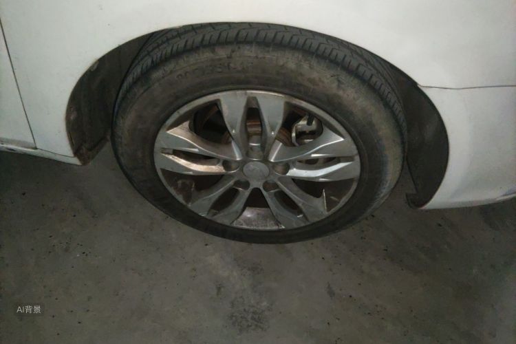 GEELY Emgrand 2015 car image #9