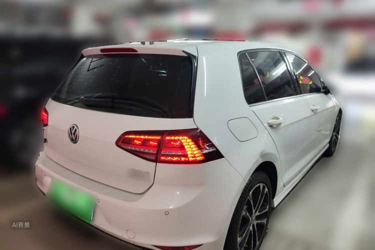 Volkswagen Golf 2017 car image #7