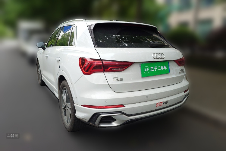 Audi Q3 2024 car image #5