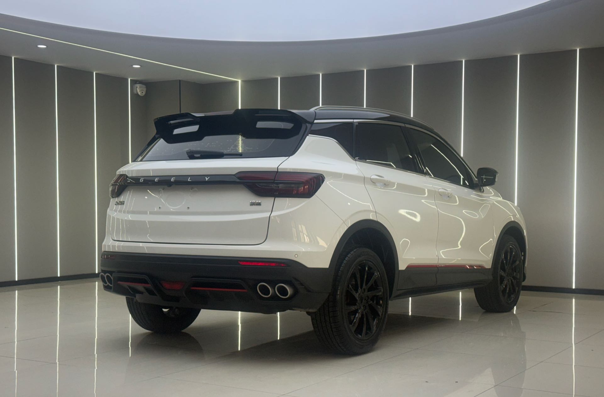 GEELY Coolray 2023 car image #9