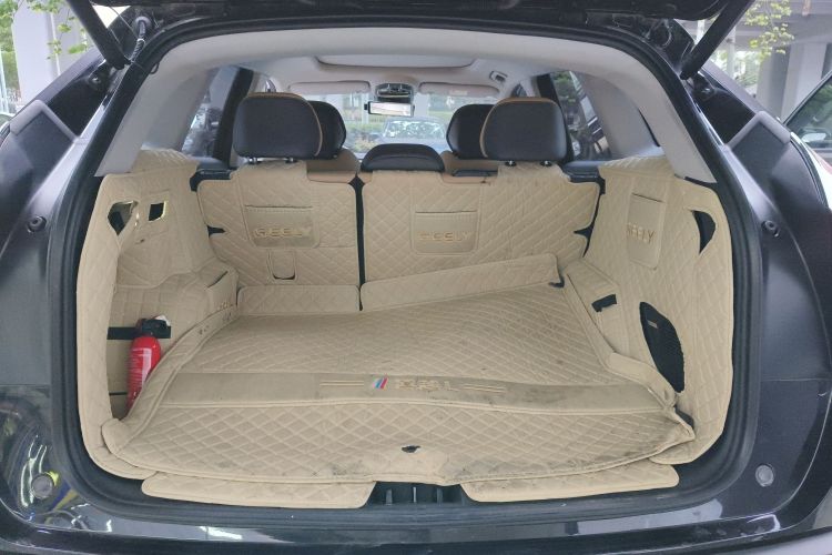 GEELY Boyue L 2023 image de voiture #19