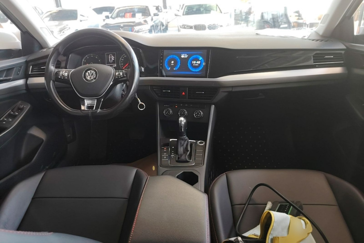Volkswagen Bora 2019 car image #10