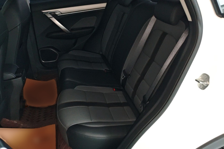 GEELY Coolray 2024 #17 GEELY Coolray 2024 car image #17