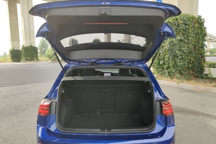 Volkswagen Golf 2021 #19 Volkswagen Golf 2021 car image #19