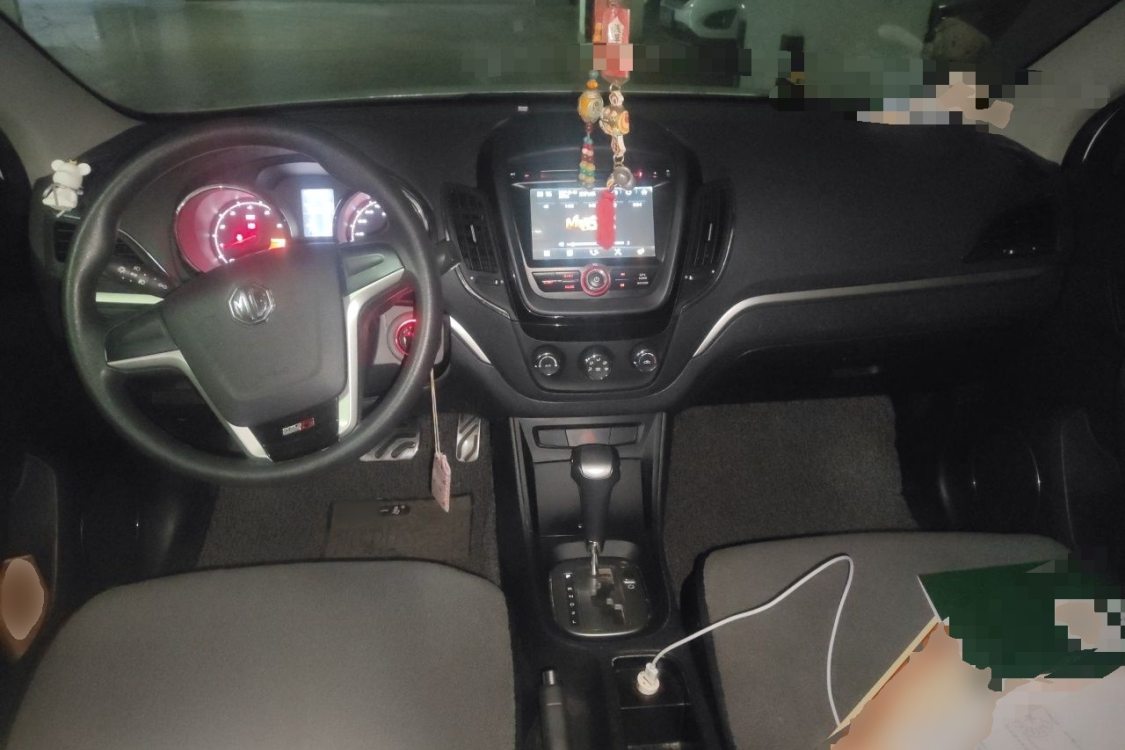 MG 5 2014 car image #21