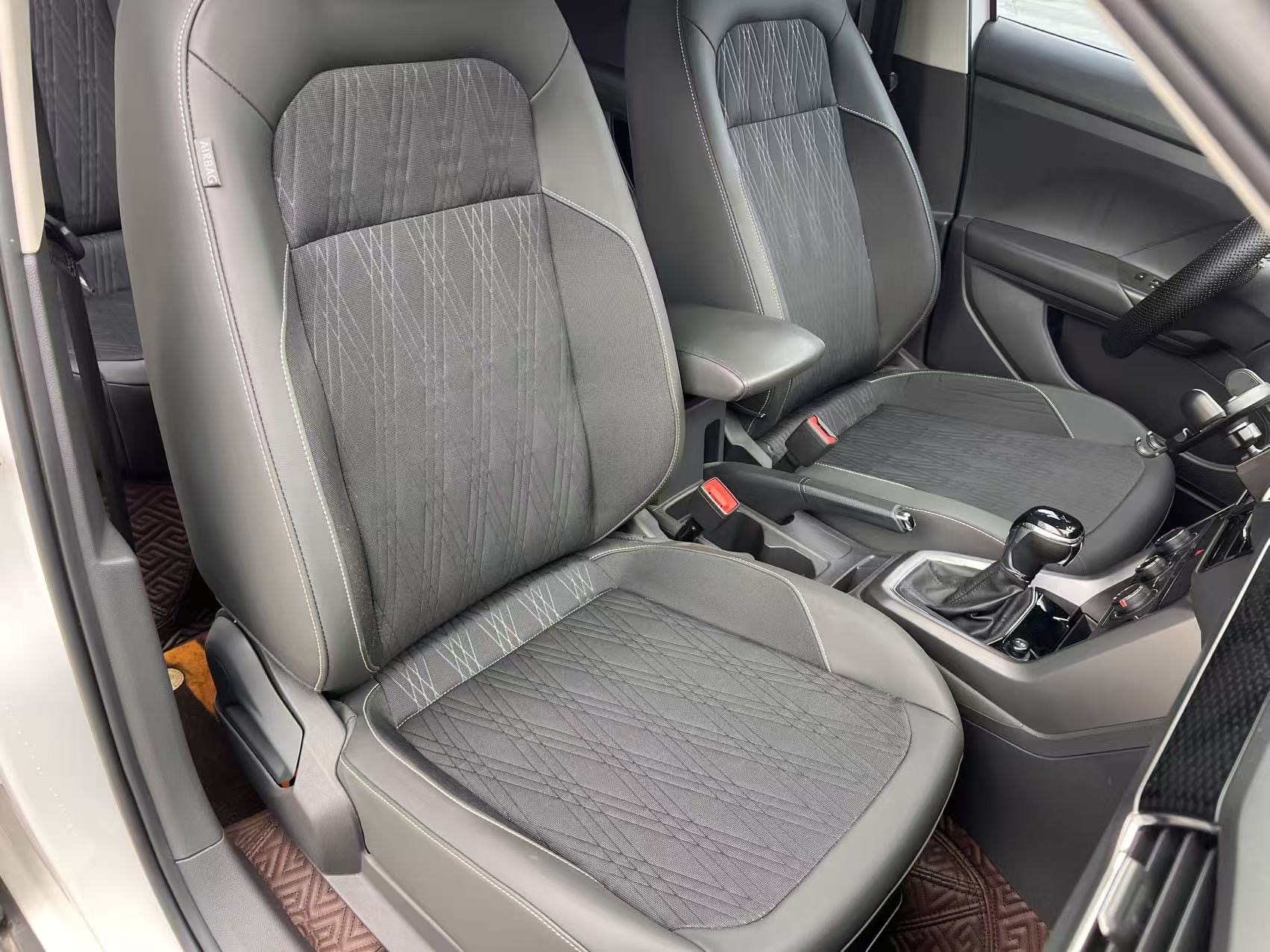 Volkswagen T-Cross 2020 #7 Volkswagen T-Cross 2020 صورة سيارة #7