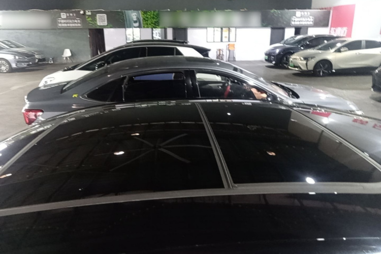 BYD Han 2025 immagine di auto #25