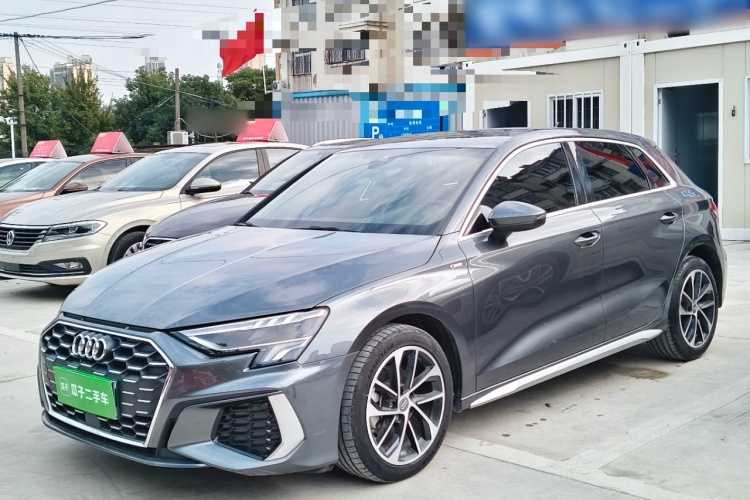 Audi A3 2021 immagine di auto #2