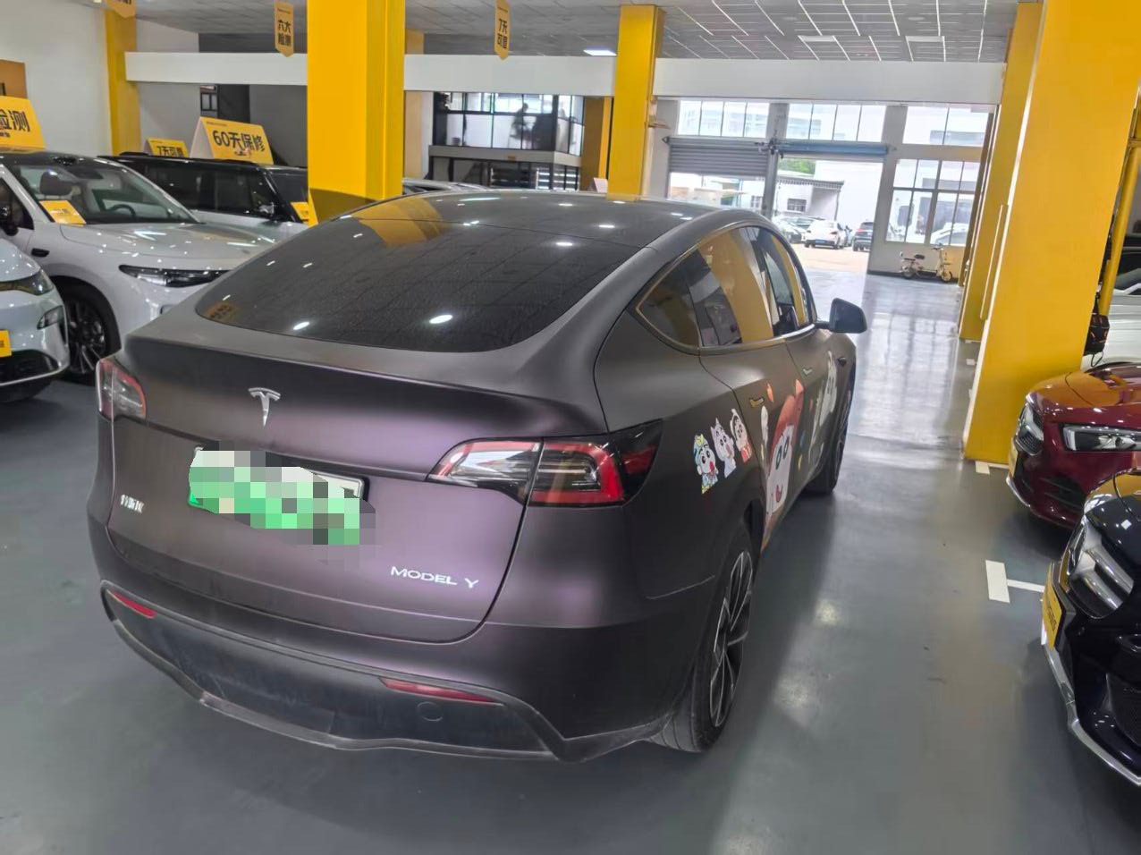 Tesla Model Y 2024 #6 Tesla Model Y 2024 car image #6