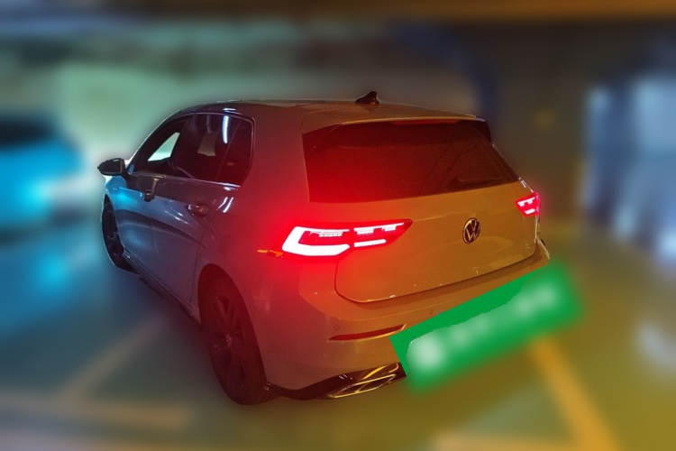 Volkswagen Golf 2024 car image #5