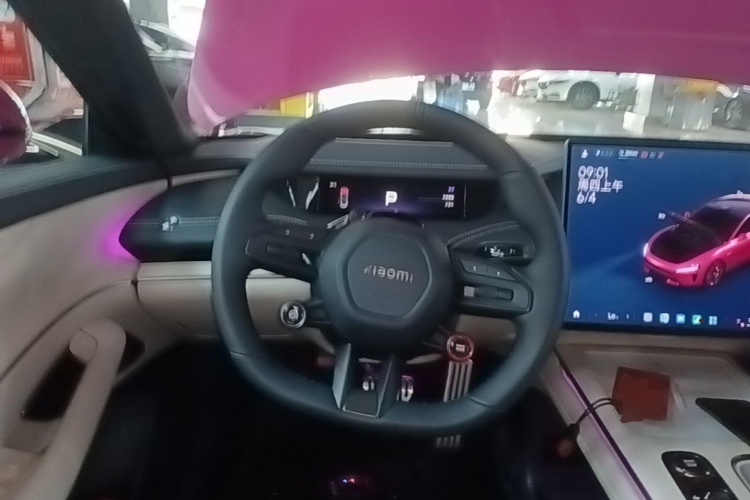 MI SU7 2025 car image #15