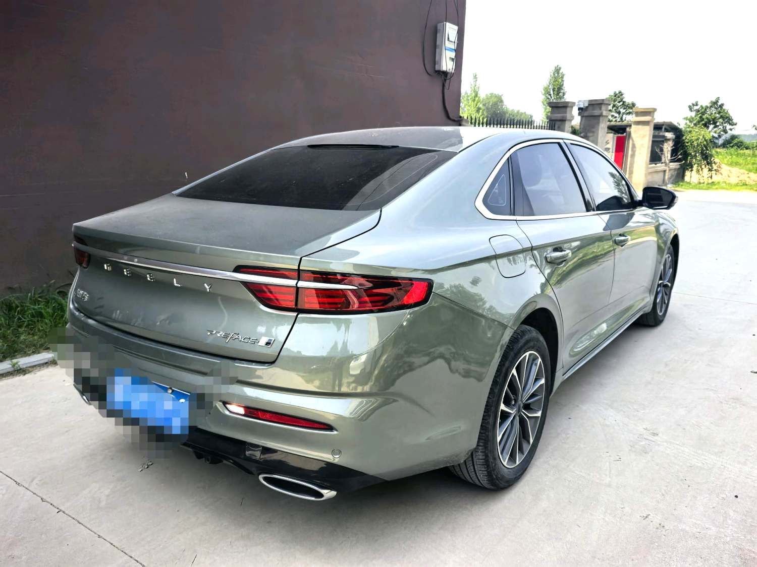 GEELY Preface 2023 car image #2