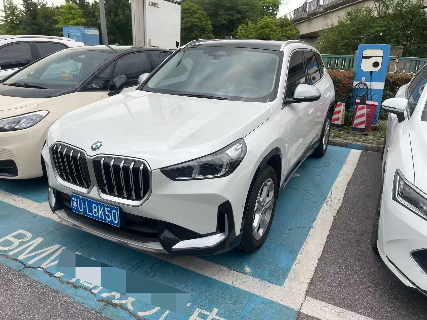 BMW X1 2023 BMW X1 2023 car image