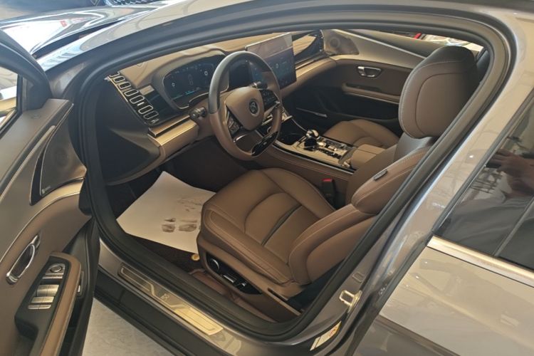 BYD Han 2021 car image #16