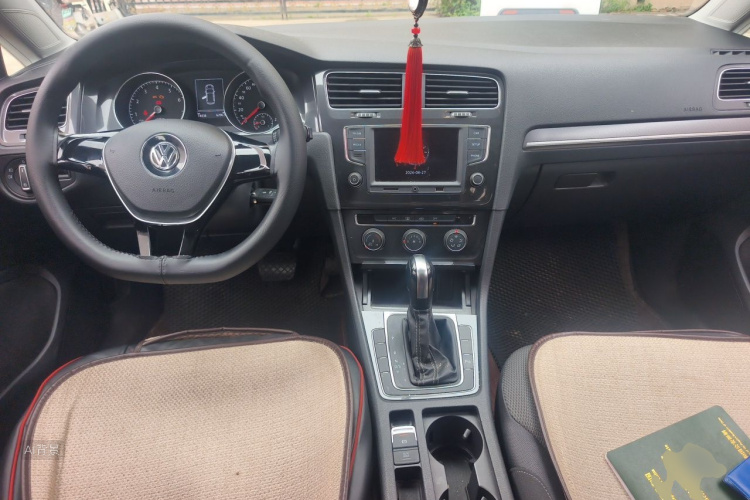 Volkswagen Golf 2017 #11 Volkswagen Golf 2017 car image #11