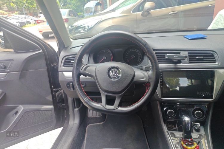 Volkswagen Lavida 2016 car image #12