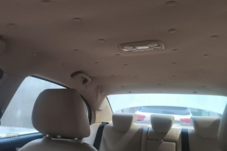 GEELY Emgrand 2017 car image #20