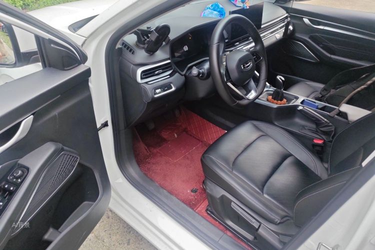 GEELY Emgrand 2023 image de voiture #18
