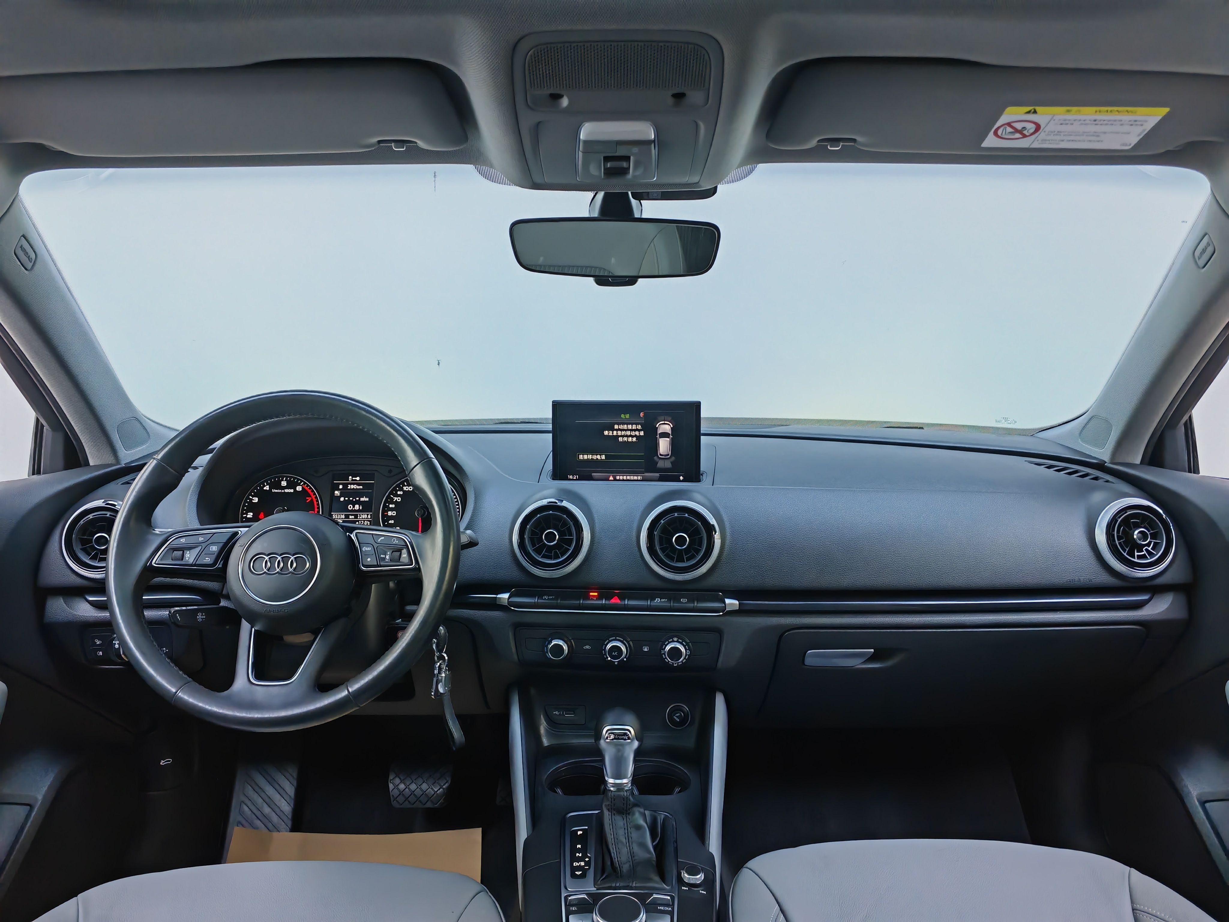 Audi A3 2019 car image #8