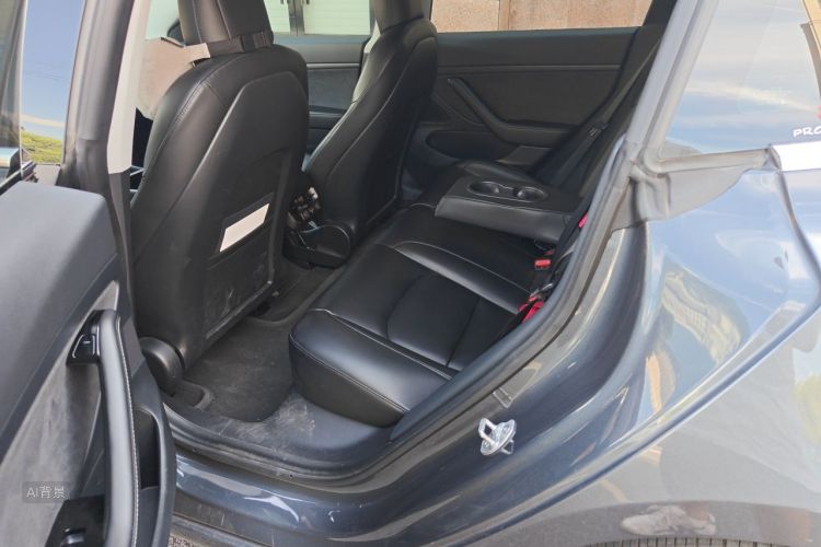 Tesla Model 3 2020 #19 Tesla Model 3 2020 car image #19