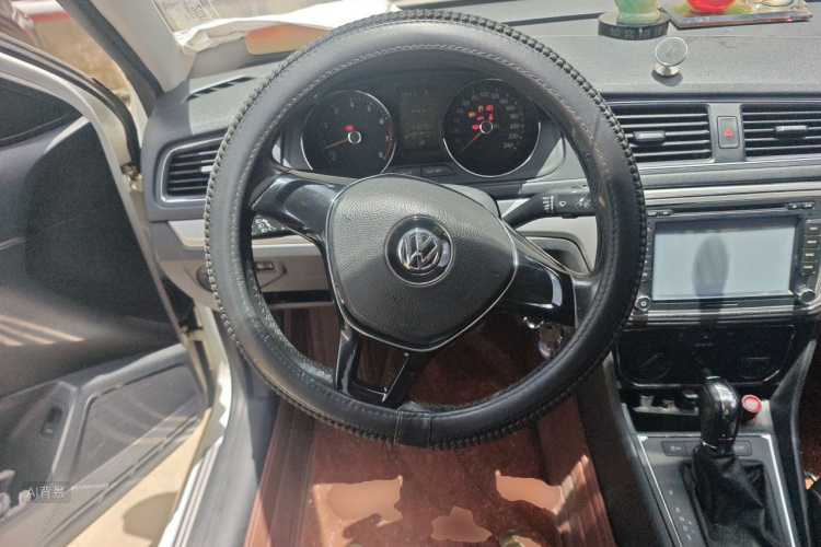 Volkswagen Lavida 2016 car image #12