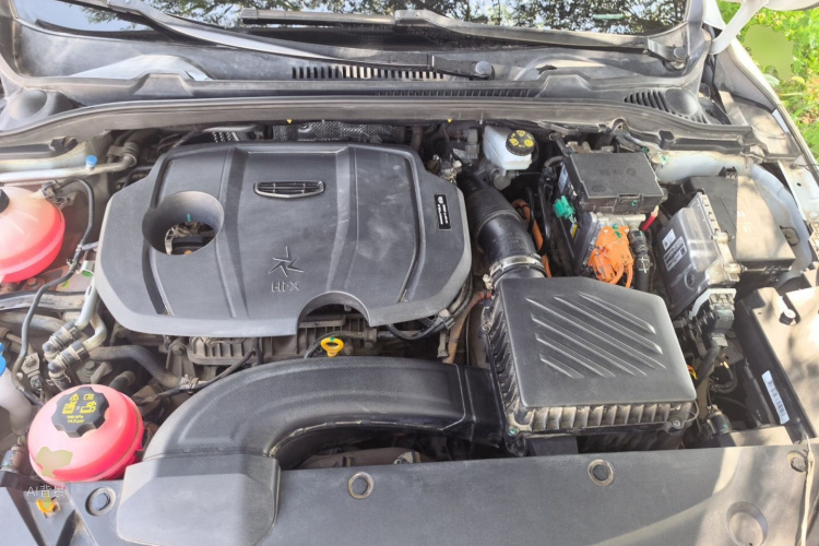 GEELY Emgrand L HiP 2022 صورة سيارة #22
