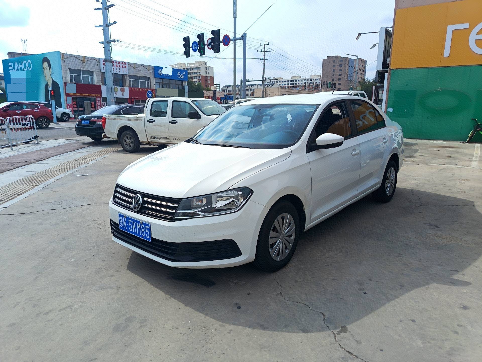 Volkswagen Santana 2017 car image 