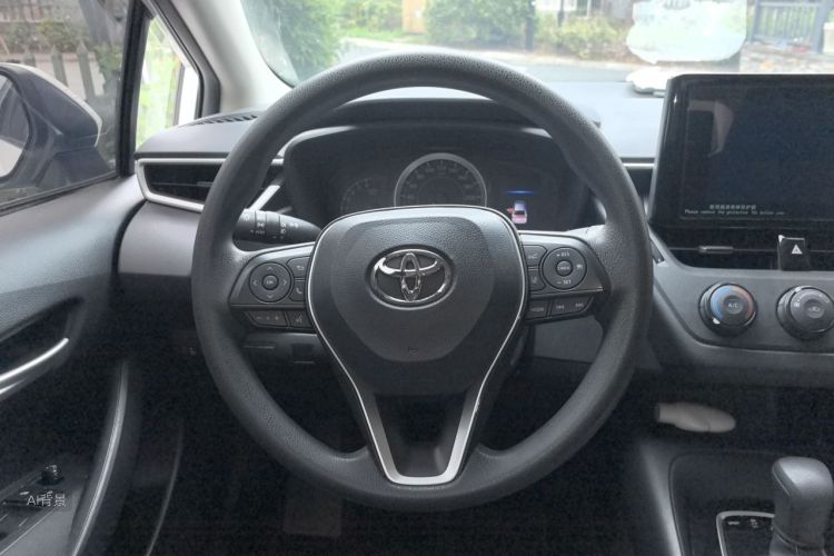 Toyota Corolla 2022 car image #12