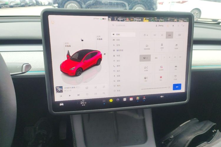 Tesla Model Y 2024 #13 Tesla Model Y 2024 car image #13