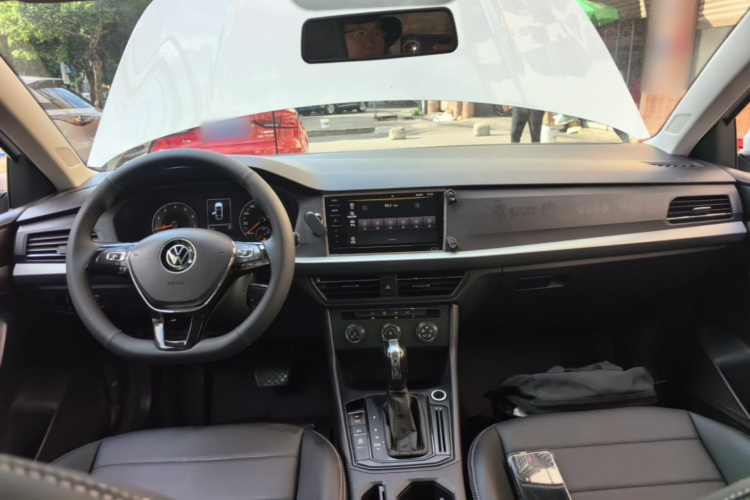 Volkswagen Lavida 2021 car image #10