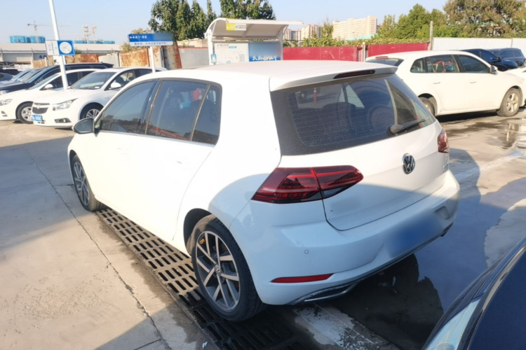 Volkswagen Golf 2018 #5 Volkswagen Golf 2018 car image #5