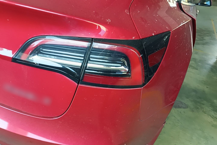 Tesla Model 3 2021 car image #8