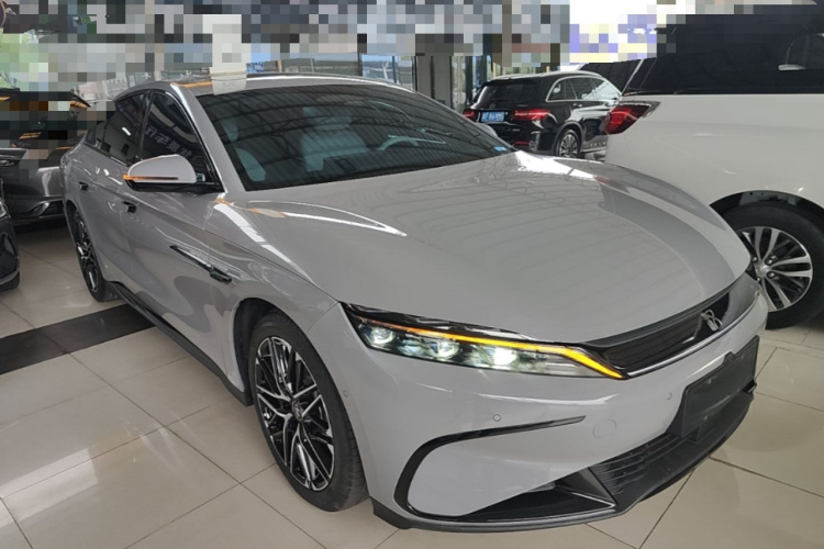 BYD Han 2025 car image #6