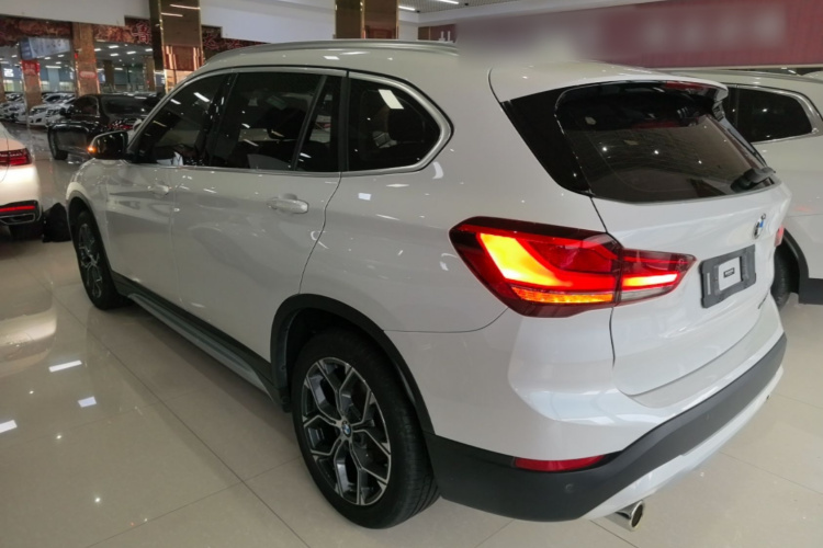 BMW X1 2020 car image #5